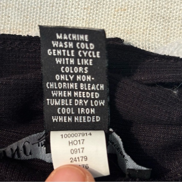 Beautiful INC Embroidered Long Lightweight Cardigan, Size Medium - Picture 9 of 9